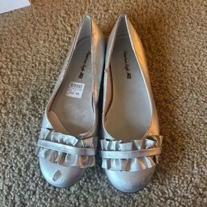 American Eagle Outfitters Metallic Silver Flats